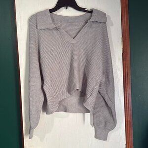 NWT Chyrii Grey Knit Collared Cropped Pullover size S